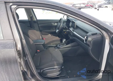 2020 Kia Forte Lxs из США, поврежденный, VIN 3KPF24AD2LE241003